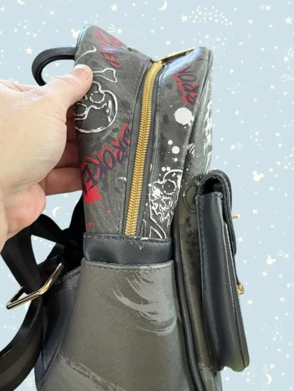 New Wanda Pop Disney Villains Cruella De Vil black backpack
